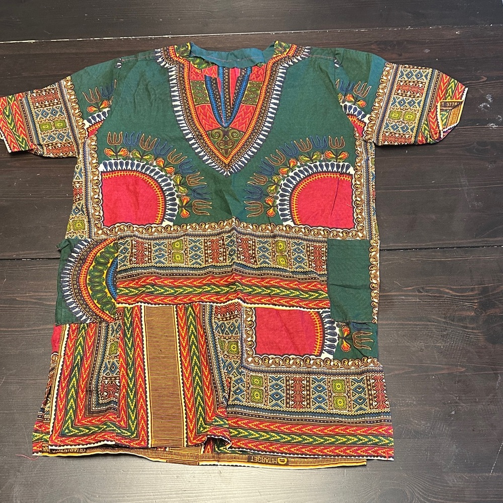 Men's Multicolor Dashiki Dress Shirt